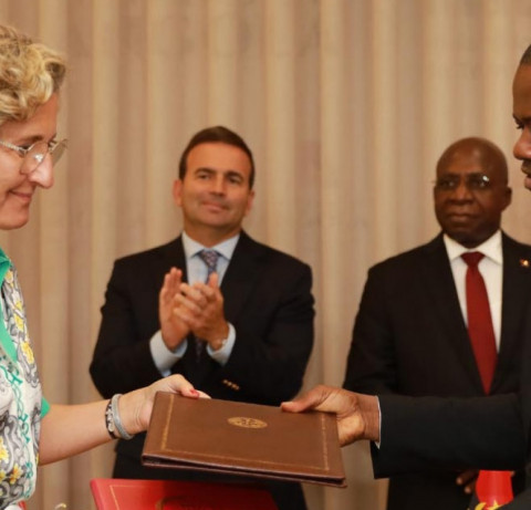 Angola e Portugal assinam Protocolo sobre municipalização e descentralização do Estado