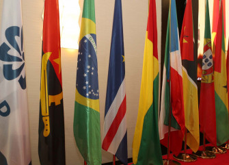 Bandeiras da CPLP - Angop