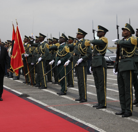 Presidente da Rep&uacute;blica, Jo&atilde;o Louren&ccedil;o regressa ao pa&iacute;s vindo de Botswana