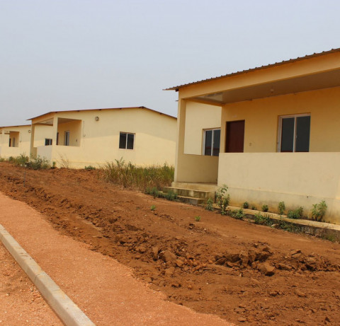 Casas de auto-construção dirigida