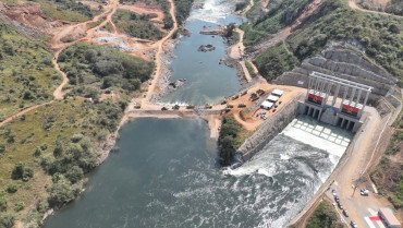 Vista de uma barragem hidroelectrica em Angola - DR