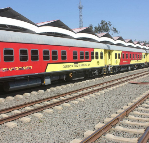 Composi&ccedil;&atilde;o do Caminho de Ferro de Benguela (CFB)