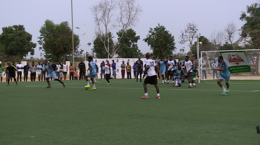 IV edi&ccedil;&atilde;o da Liga Regresso em futsal