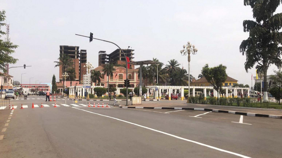 Avenida da cidade de Malanje