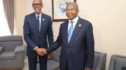 Presidente Jo&atilde;o Louren&ccedil;o de Angola (dir.) e hom&oacute;logo do Rwanda, Paul Kagame  (arquivo)