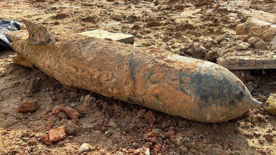 Bomba da II guerra mundial encontrada na Singapura