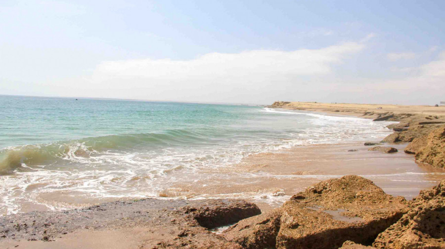 Vista da Praia Amélia, em Moçamedes