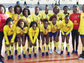 Equipa feminina de andebol do Petro de Luanda - DR
