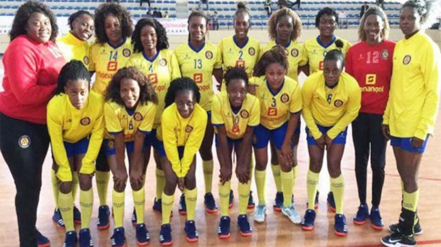 Equipa feminina de andebol do Petro de Luanda