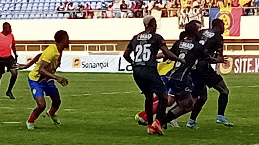 Petro de Luanda conquista supertaça em futebol