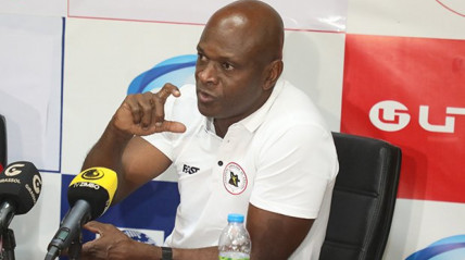 Selecionador nacional de andebol, Filipe Cruz - Edições Novembro