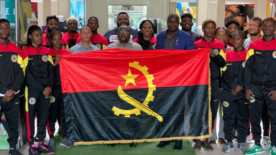Jornal de Angola - Notícias - Selecção Nacional Masculina regressa
