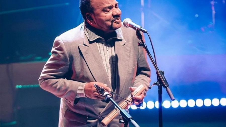 Cantor angolano Bonga Kwenda