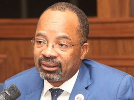 Inspector Geral da Administra&ccedil;&atilde;o do Estado, Jo&atilde;o Pinto - Edi&ccedil;&otilde;es Novembro