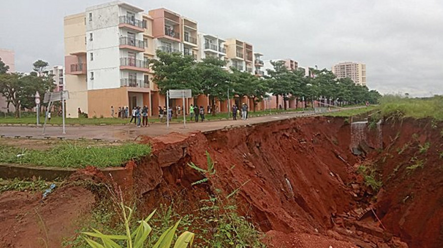 Conten&ccedil;&atilde;o de ravinas