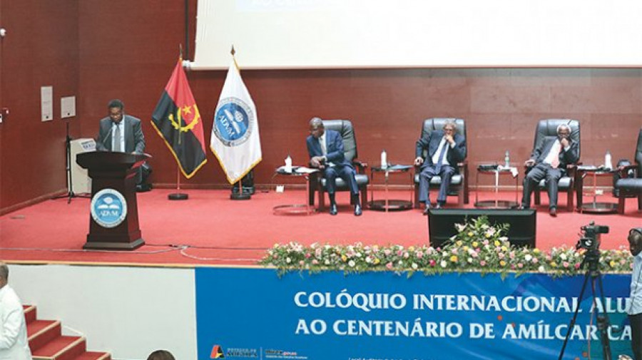 Colóquio sobre a vida de Amilcar Cabral
