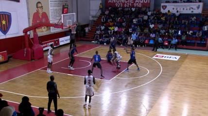 Jogo entre 1º de Agosto e Interclube - Rede Girassol