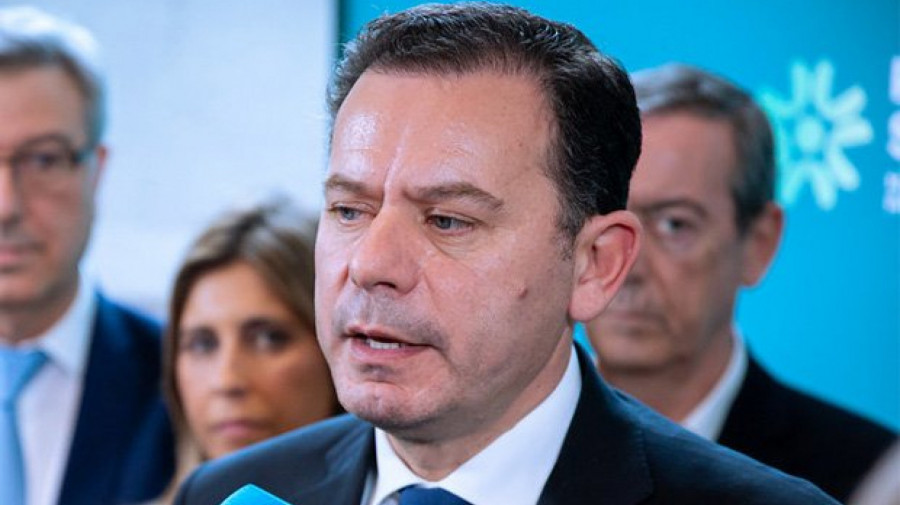 Primeiro-ministro de Portugal, Lu&iacute;s Montenegro 