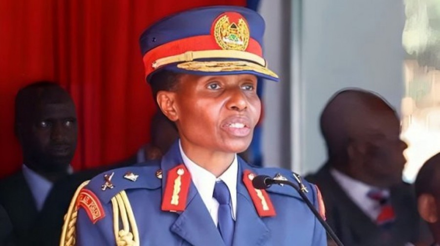 Comandante da For&ccedil;a A&eacute;rea do Qu&eacute;nia, Fatuma Gaiti Ahmed 