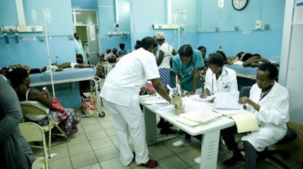 Governo anuncia admissão de mais de 5 mil novos profissionais da saúde - VPR