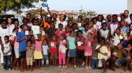Crianças em Angola - portaldeangola.com