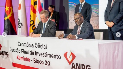 Cerimónia oficial de decisão da participação da TotalEnergie no projecto ‘Kaminho-Bloco 20’ - DR