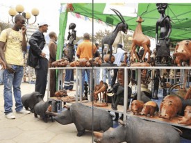 Feira de artesanato - portaldeangola.com