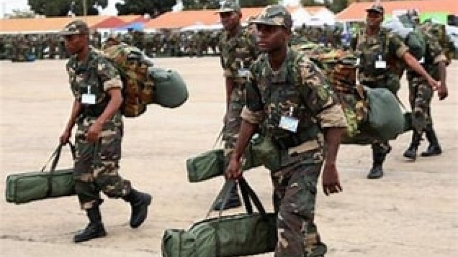 Militares das FAA