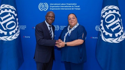 Ministra Teresa Dias com o Director Geral da OIT - Cedida