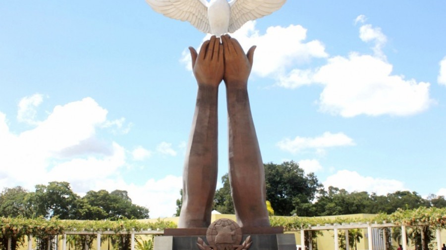 Monumento da Paz em Angola