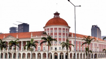 Banco Nacional de Angola inicia ranking de bancos comerciais - DR