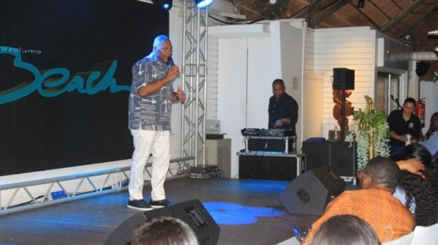Músico e produtor Heavy C