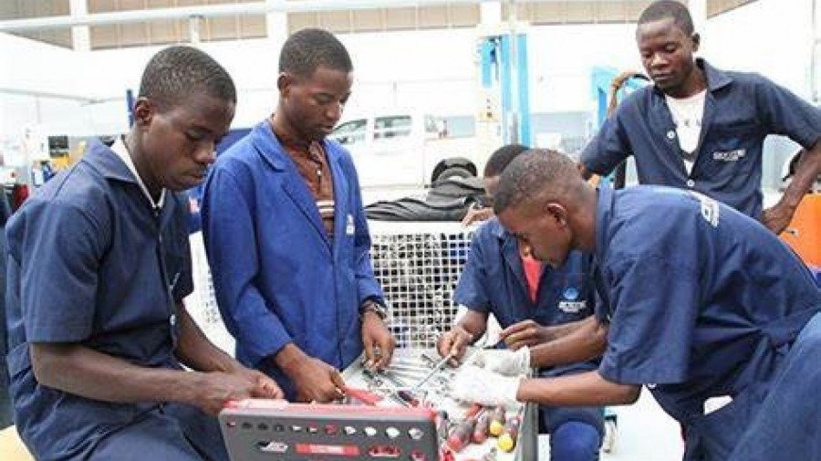 Forma&ccedil;&atilde;o profissional em angola 