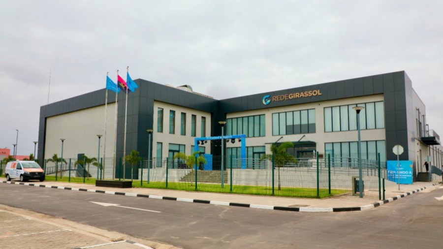 Instalações da Rede Girassol, em Luanda