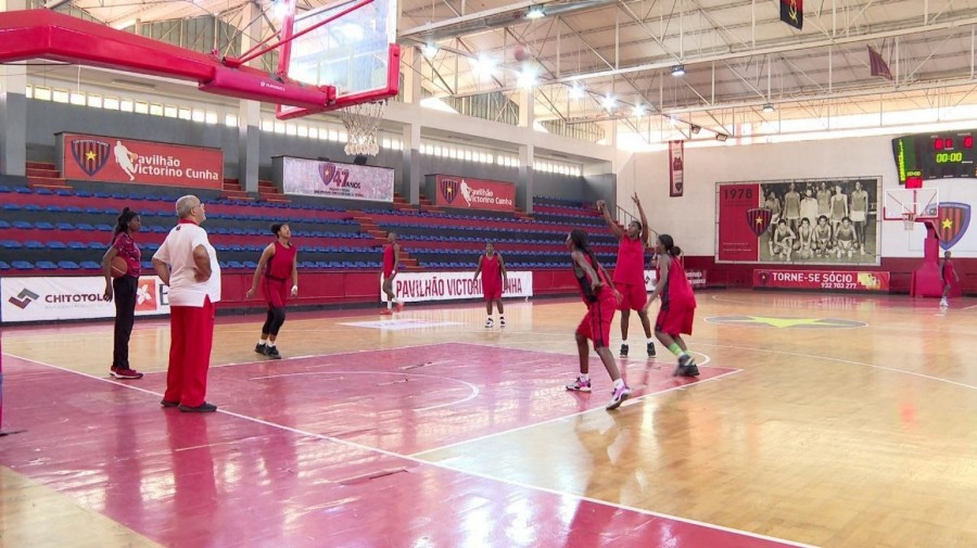 Treino da selecção feminina de sub-18