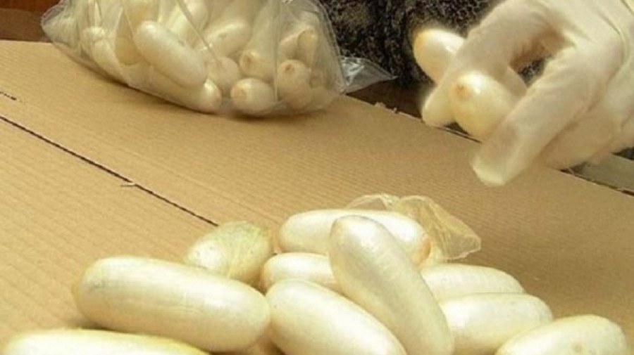Cidadã da Namíbia detida na África do Sul com cocaína no estômago