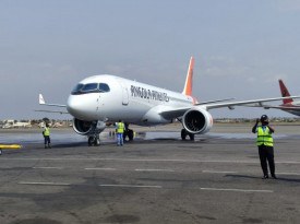 Aeronave da TAAG - Edições Novembro