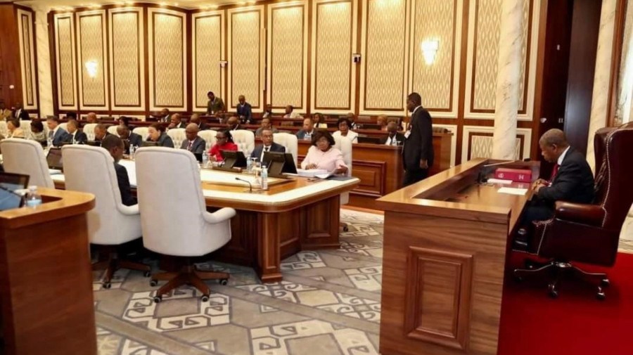 PR orienta sessão do Conselho de Ministros