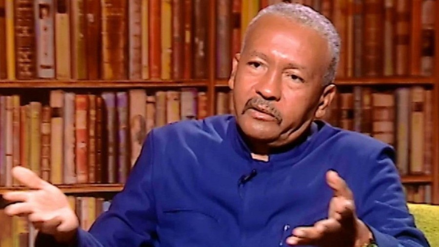 Escritor e Jornalista Jos&eacute; Lu&iacute;s Mendon&ccedil;a