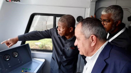 PR observa trajecto ferroviário até ao novo aeroporto internacional  - CIPRA