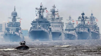 Navios militares russos abandonam base naval na Síria - DR