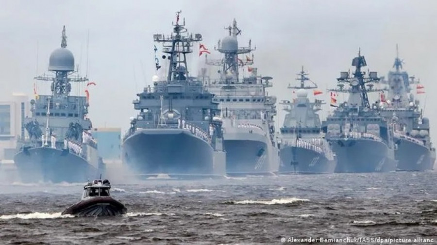 Navios militares russos abandonam base naval na Síria