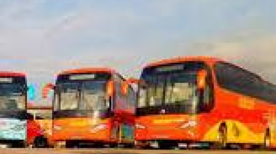 Autocarros da MACOM