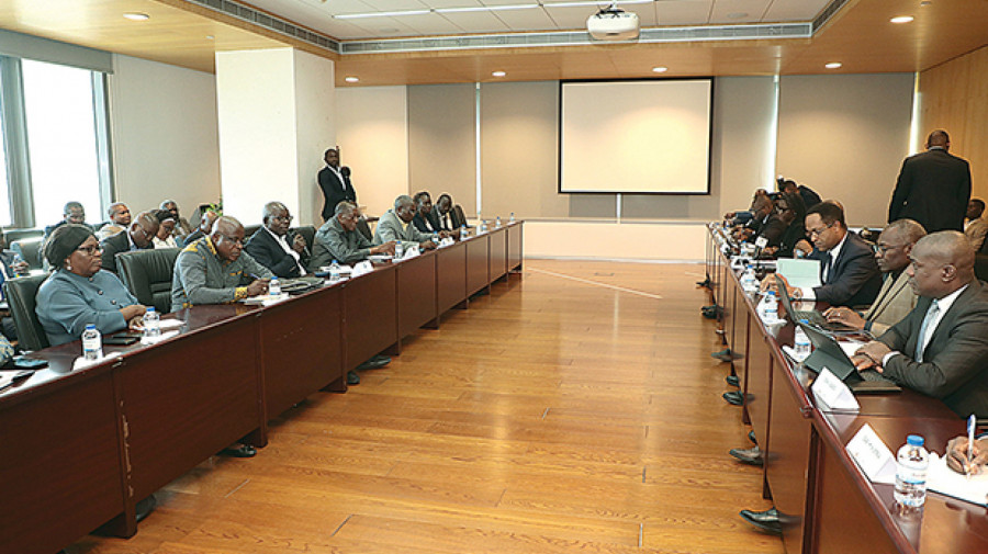 Encontro entre governo e centrais sindicais