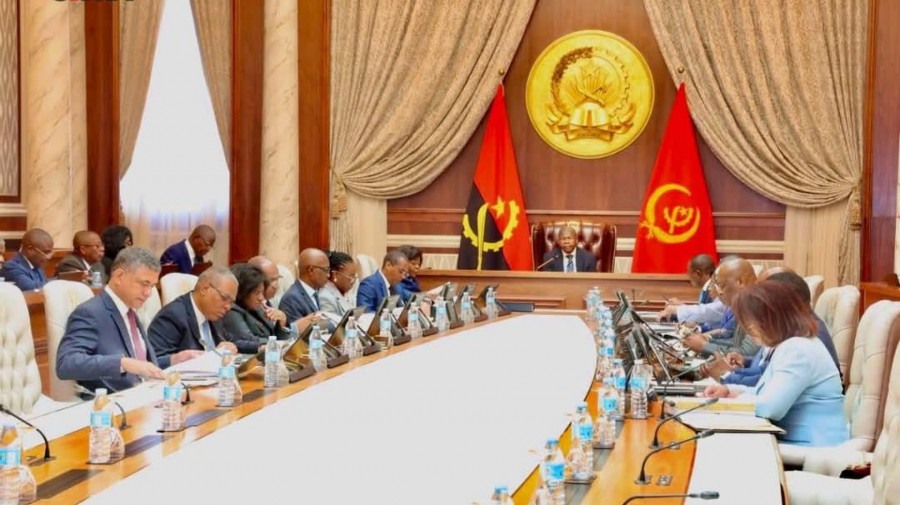 Reuni&atilde;o da Comiss&atilde;o Econ&oacute;mica do Conselho de Ministros