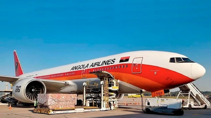 Avião da TAAG - DR
