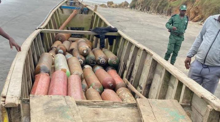 SIC apreende embarcação em Cabinda - DR