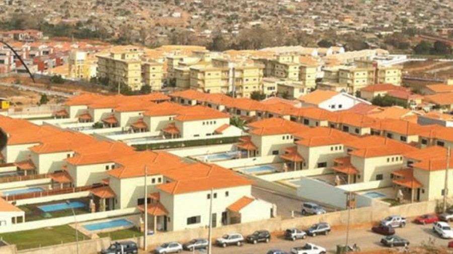 Habitações em Angola