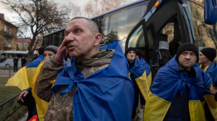 Ucrânia e Rússia acordam troca de prisioneiros entre 18 e 25 anos - DR