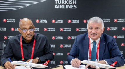 Acordo entre a TAAG e a Turkish Airlines - TAAG